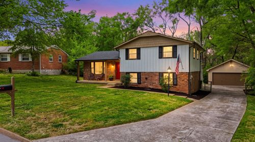 3731 Valley Ridge Dr, Nashville, TN, 37211-3831 | Card Image