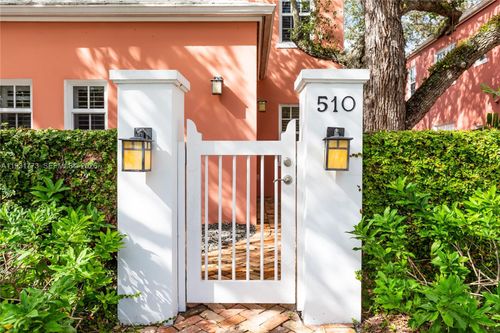 26-510 Loretto Ave, Coral Gables, FL, 33146-2100 | Card Image