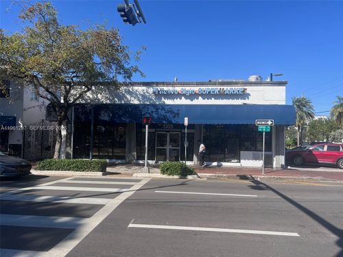 1305 Sw 8th St, Miami, FL, 33135 | Card Image