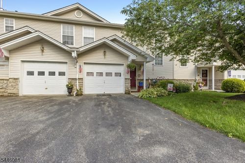 21 Stonehill Rd, Hamburg, NJ, 07419-2549 | Card Image