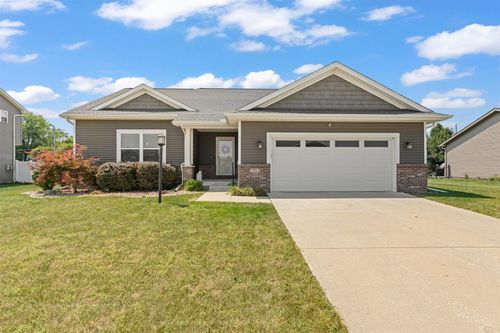 701 Red Bud Drive, Mahomet, IL, 61853 | Card Image