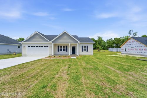 1988 Catherine Lake Rd, Richlands, NC, 28574-7134 | Card Image
