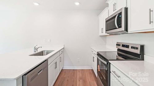 2901 Penninger Cir, Charlotte, NC, 28262-6554 | Card Image