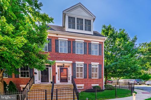 98 Spruce Aly, WEST CHESTER, PA, 19382-3394 | Card Image