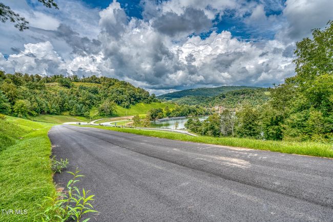 10 Cowan Town Rd, Home with 0 bedrooms, 0 bathrooms and null parking in Butler TN | Image 15