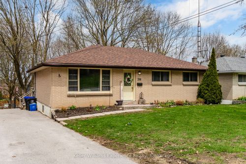 316 Hanly St, Midland, ON, L4R2N9 | Card Image