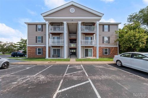 apt-f-12114 Natural Bridge Rd, Bridgeton, MO, 63044-2080 | Card Image