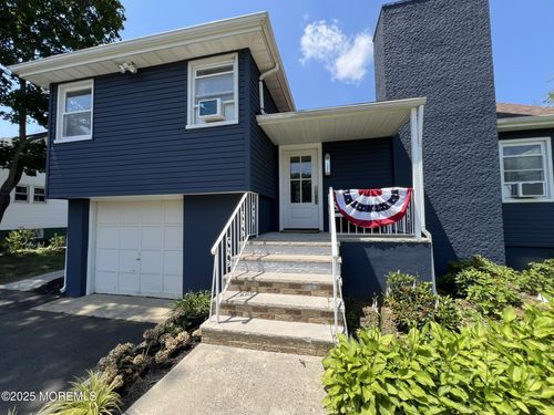 370 Macarthur Ave, Long Branch, NJ, 07740-7638 | Card Image