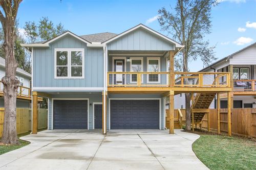 3617 Pecan Dr, Bacliff, TX, 77518-1243 | Card Image