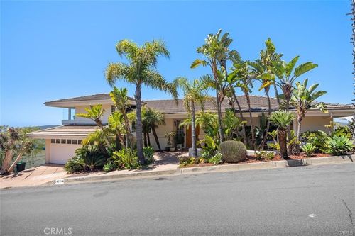 1415 Skyline Dr, Laguna Beach, CA, 92651-1942 | Card Image