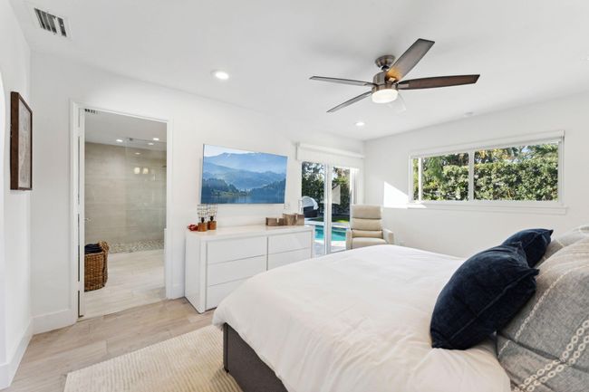 2205 Ne 30 Th St, House other with 3 bedrooms, 2 bathrooms and null parking in Lighthouse Point FL | Image 36