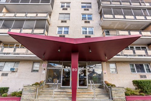 unit-5d-80 Cartright St, Bridgeport, CT, 06604-2027 | Card Image