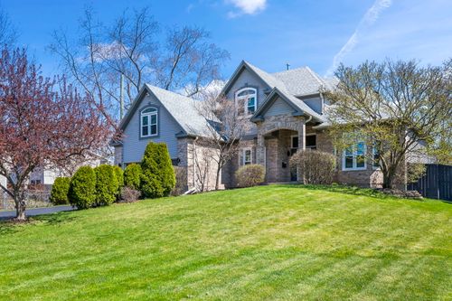 155 Lilac Ln, Wheeling, IL, 60090-3185 | Card Image