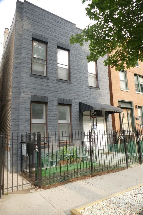 1r-834 N Mozart St, Chicago, IL, 60622-4482 | Card Image