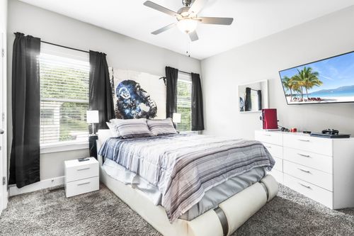309 Cedar Ct, Clarksville, TN, 37042-4452 | Card Image