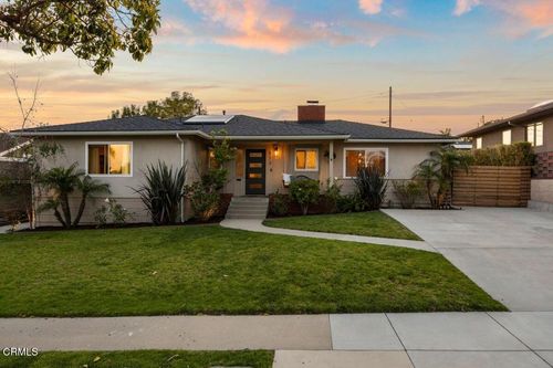 373 Dorothy Avenue, Ventura, CA, 93003 | Card Image