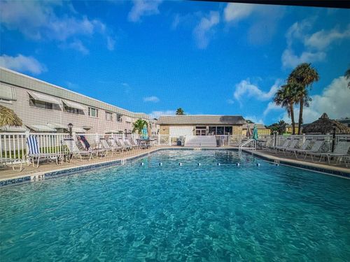 apt-5-5287 81st St N, St. Petersburg, FL, 33709-6216 | Card Image