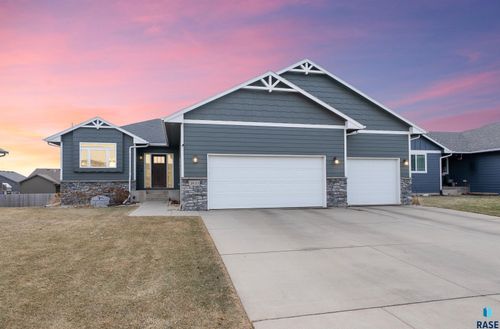 3833 S Attalia Ct Court, Sioux Falls, SD, 57110 | Card Image
