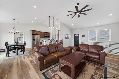 3687 Sky Train Dr, Cheyenne, WY, 82009-8125 | Card Image