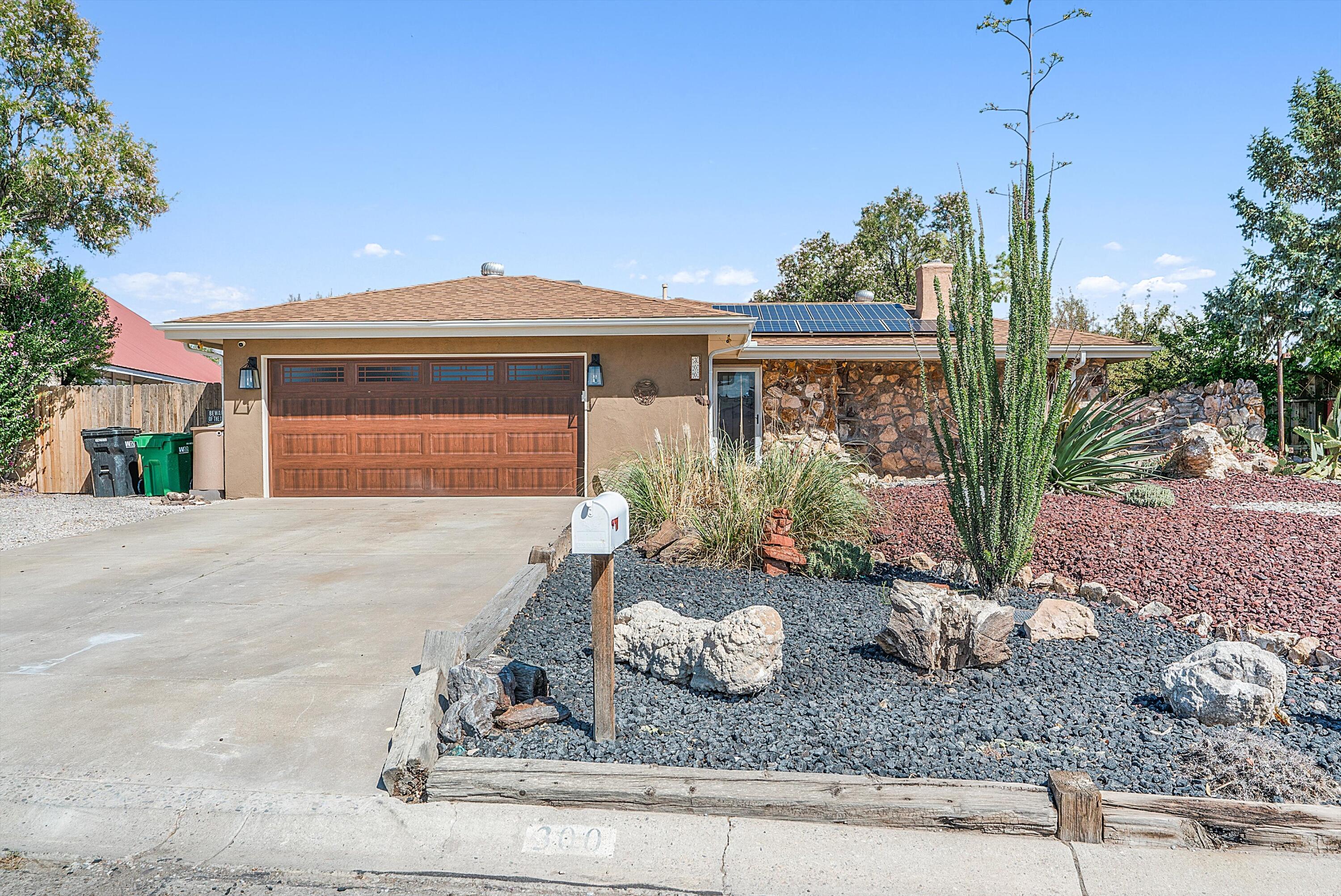Montana Wells Rd, Rio Rancho, NM 87124