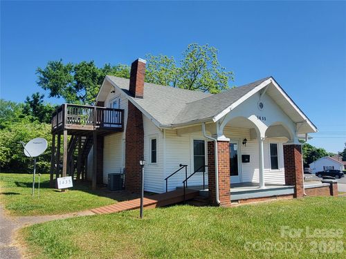 1435 Davie Ave, Statesville, NC, 28677-3515 | Card Image