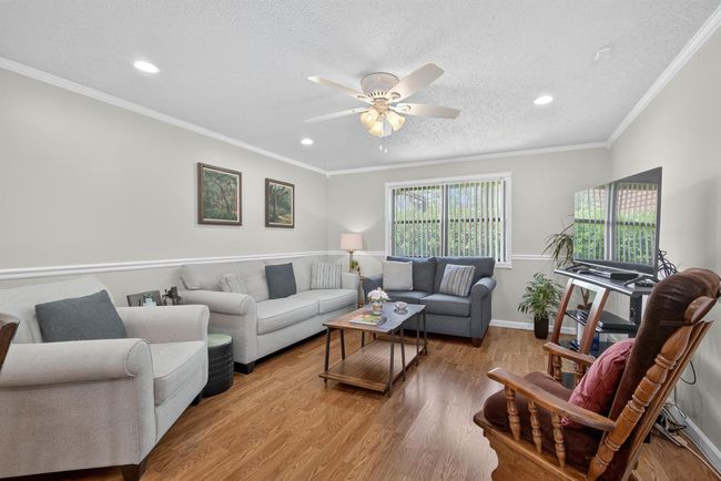 360 Quebec Ct, Condo with 3 bedrooms, 2 bathrooms and null parking in Royal Palm Beach FL | Image 29