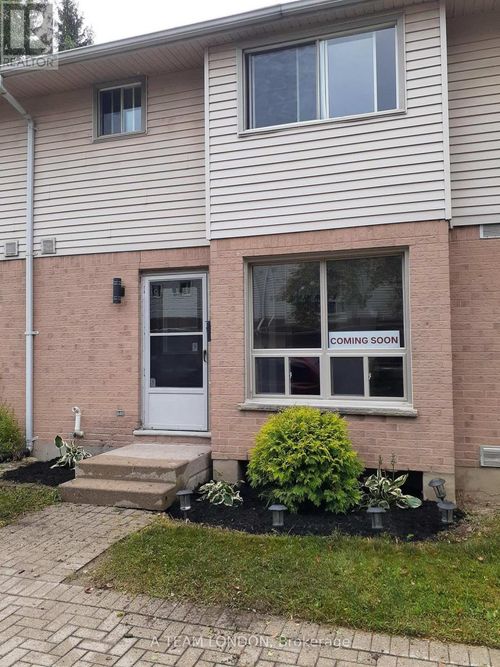 39-35 Waterman Ave, London, ON, N6C5T4 | Card Image