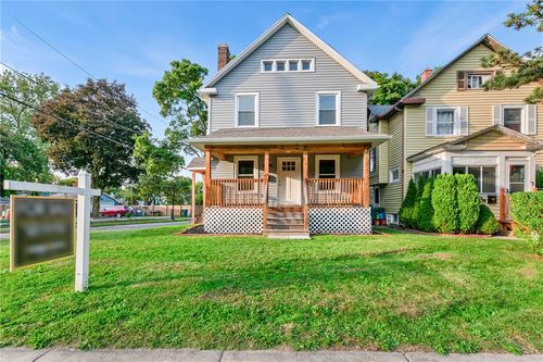 994 Atlantic Ave, Rochester, NY, 14609-7555 | Card Image