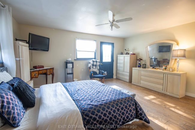 16358 Highway 60, House other with 4 bedrooms, 2 bathrooms and 8 parking in Killaloe ON | Image 23