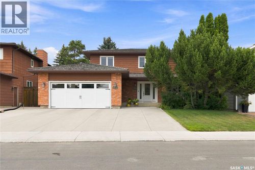 515 Emerald Pl, Saskatoon, SK, S7J4E4 | Card Image