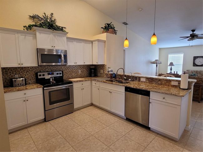 9458 Modesto Cir, House other with 3 bedrooms, 2 bathrooms and null parking in PORT CHARLOTTE FL | Image 10
