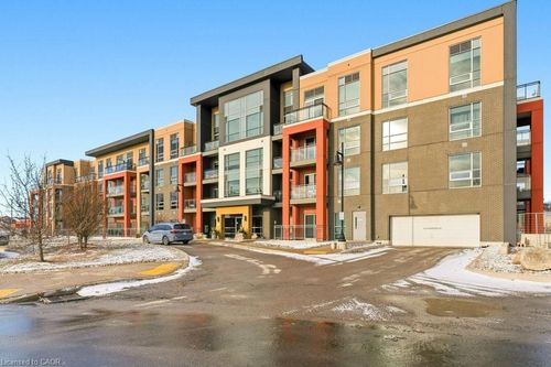 203-4040 Upper Middle Rd, Burlington, ON, L7M0H2 | Card Image