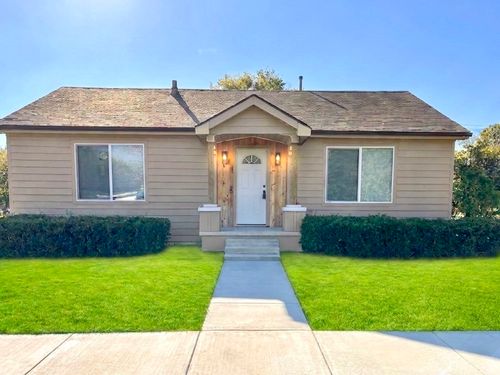 1120 N Ross Avenue, Sherman, TX, 75090 | Card Image