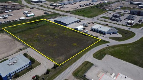 8501 99 Street, Clairmont, AB, T8X5A8 | Card Image