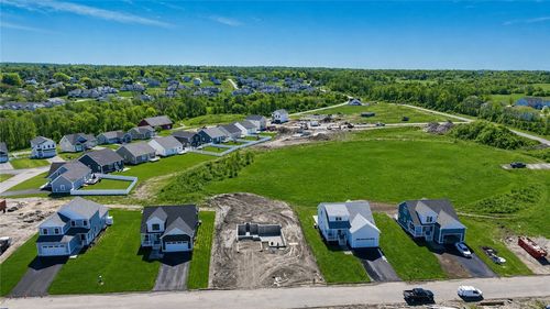 152 Revolution Way, Middletown, RI, 02871 | Card Image