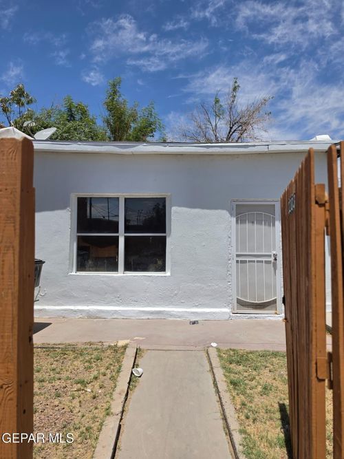 1-2203 Magoffin Avenue, El Paso, TX, 79901 | Card Image