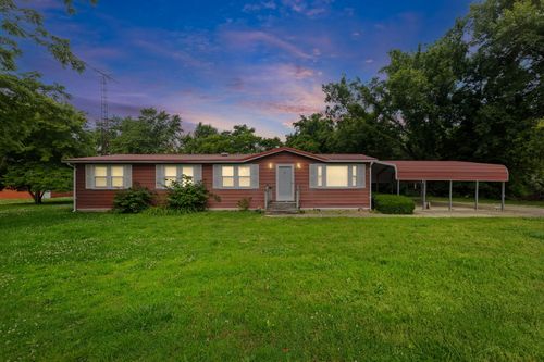23679 N Carpenter Ln, Centralia, IL, 62801-8808 | Card Image
