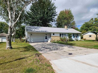 921 Frank Avenue, House other with 2 bedrooms, 2 bathrooms and null parking in ALGOMA WI | Image 1