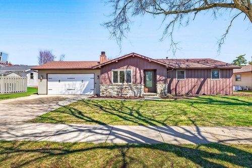 3008 E Bona Ave, APPLETON, WI, 54915-3955 | Card Image