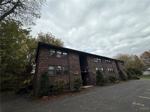 apt-1-120 Hasbrouck St, Syracuse, NY, 13206-2467 | Card Image