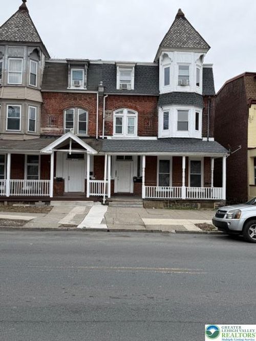 2-213 N 4th St, Allentown, PA, 18102-3041 | Card Image