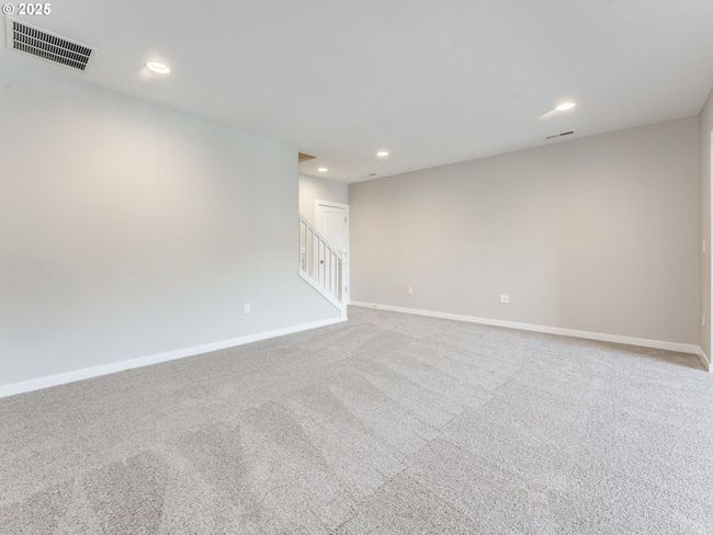2111 Ne Ridge Run Ln, House other with 5 bedrooms, 4 bathrooms and 3 parking in Estacada OR | Image 31