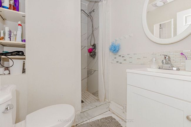 22 Rogers Rd, House other with 4 bedrooms, 2 bathrooms and 4 parking in Brampton ON | Image 26