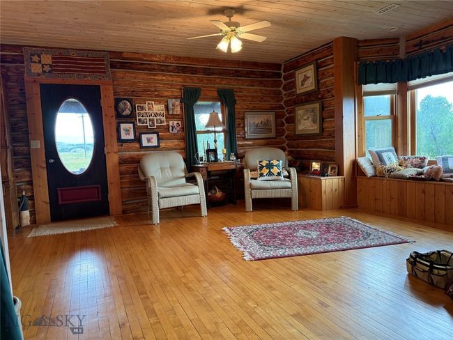 185 Howie Rd, House other with 2 bedrooms, 3 bathrooms and null parking in Big Timber MT | Image 21