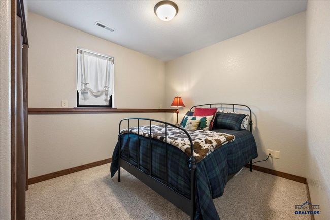 10226 Buena Vista Ln, House other with 6 bedrooms, 4 bathrooms and null parking in Belle Fourche SD | Image 27