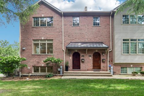 d-463 Summit Ave, Park Ridge, IL, 60068-4987 | Card Image