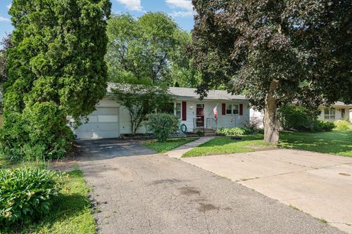 13160 N 2nd Avenue, Lindstrom, MN, 55045 | Card Image