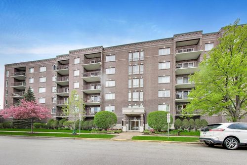 407-1327 Brown St, Des Plaines, IL, 60016-7170 | Card Image