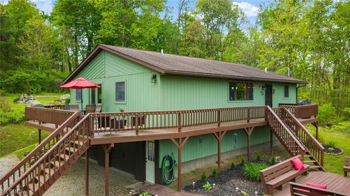 65652 Beeham Run Rd, Cambridge, OH, 43725-8829 | Card Image