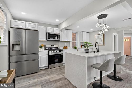 5108 Saint Georges Ave, BALTIMORE, MD, 21212-4342 | Card Image